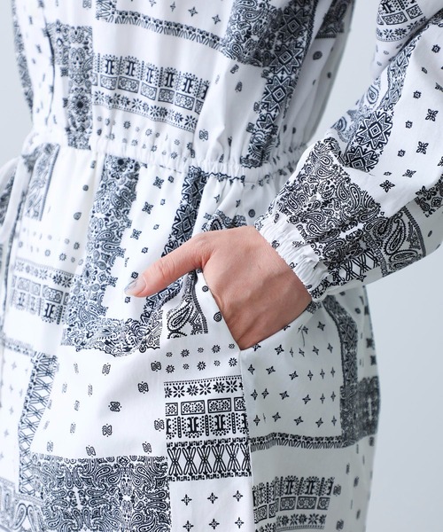 MILKFED.(ミルクフェド)の「BANDANA PRINT DRESS(ワンピース・レディース・ネイビー/オリーブ/ホワイト・ONE SIZE)」の11枚目の写真