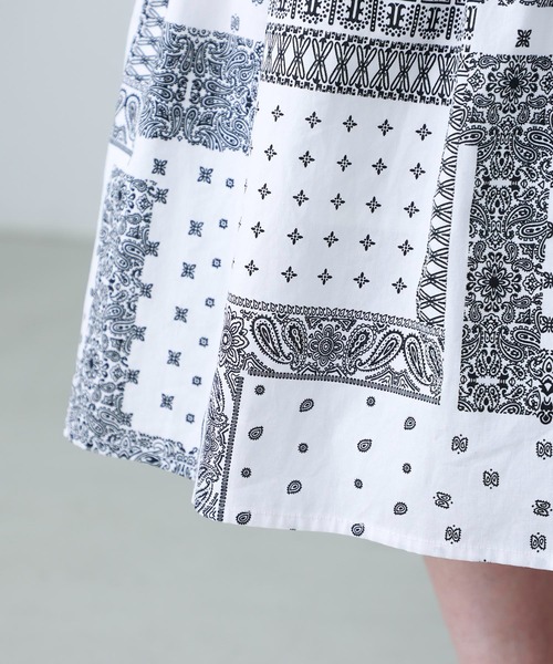 MILKFED.(ミルクフェド)の「BANDANA PRINT DRESS(ワンピース・レディース・ネイビー/オリーブ/ホワイト・ONE SIZE)」の5枚目の写真