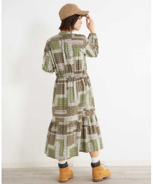 MILKFED.(ミルクフェド)の「BANDANA PRINT DRESS(ワンピース・レディース・ネイビー/オリーブ/ホワイト・ONE SIZE)」の20枚目の写真