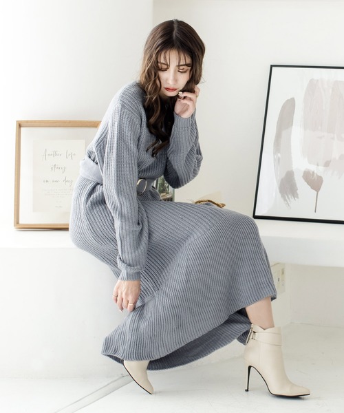 Julia Boutique（ジュリアブティック）の「ベルト付きローゲージニットマーメイドワンピース/21592（ワンピース・レディース・ベージュ/ブラック/アイボリー/ブルー・ONE）」の17枚目の写真