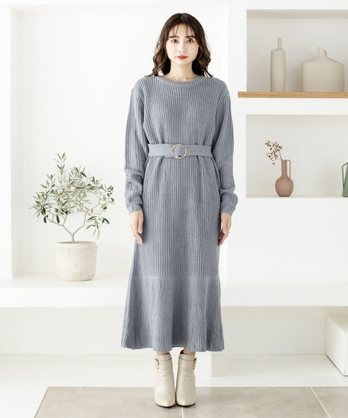 Julia Boutique（ジュリアブティック）の「ベルト付きローゲージニットマーメイドワンピース/21592（ワンピース・レディース・ベージュ/ブラック/アイボリー/ブルー・ONE）」の22枚目の写真