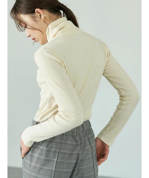 earth music&ecology（アースミュージックアンドエコロジー）の「リブタートルネックカットソー＊（タンクトップ・レディース・ブルー/その他7/グレー/オフホワイト/ブラック・M/S）」の13枚目の写真