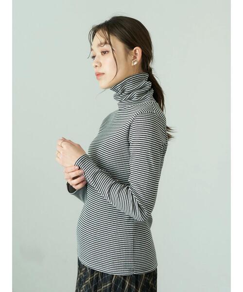 earth music&ecology（アースミュージックアンドエコロジー）の「リブタートルネックカットソー＊（タンクトップ・レディース・ブルー/その他7/グレー/オフホワイト/ブラック・M/S）」の17枚目の写真