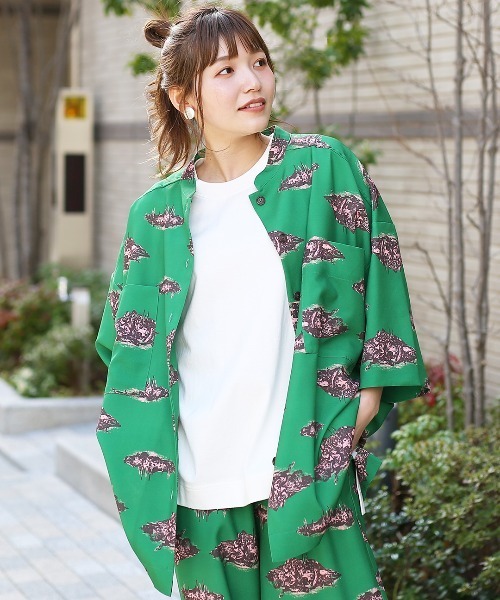 チチカカ（チチカカ）の「【ユニセックス】アソートビッグシャツ（シャツ/ブラウス・レディース・ブラック/ブラウン/グリーン・FREE）」の3枚目の写真