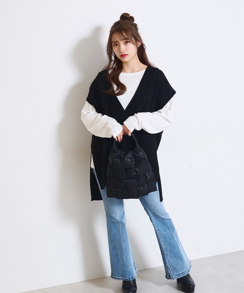 FREE'S MART（フリーズマート）の「◆深Ｖネックチュニックニットベスト（ニット/セーター・レディース・ベージュ/ホワイト/ブラック・FREE）」の6枚目の写真