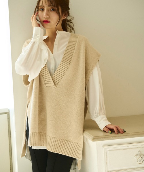 FREE'S MART（フリーズマート）の「◆深Ｖネックチュニックニットベスト（ニット/セーター・レディース・ベージュ/ホワイト/ブラック・FREE）」の11枚目の写真