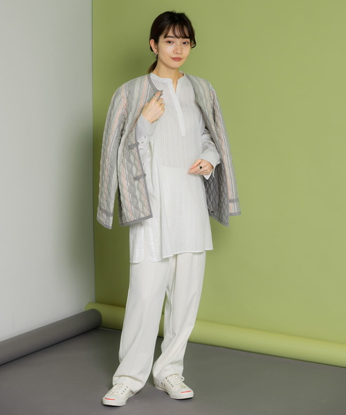 KBF（ケイビーエフ）の「ボリュームスリーブキーネックブラウス（シャツ/ブラウス・レディース・ブラック/オフホワイト/アイボリー・ONE）」の11枚目の写真