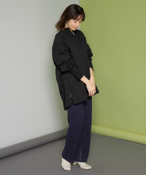 KBF（ケイビーエフ）の「ボリュームスリーブキーネックブラウス（シャツ/ブラウス・レディース・ブラック/オフホワイト/アイボリー・ONE）」の8枚目の写真