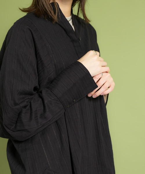 KBF（ケイビーエフ）の「ボリュームスリーブキーネックブラウス（シャツ/ブラウス・レディース・ブラック/オフホワイト/アイボリー・ONE）」の16枚目の写真