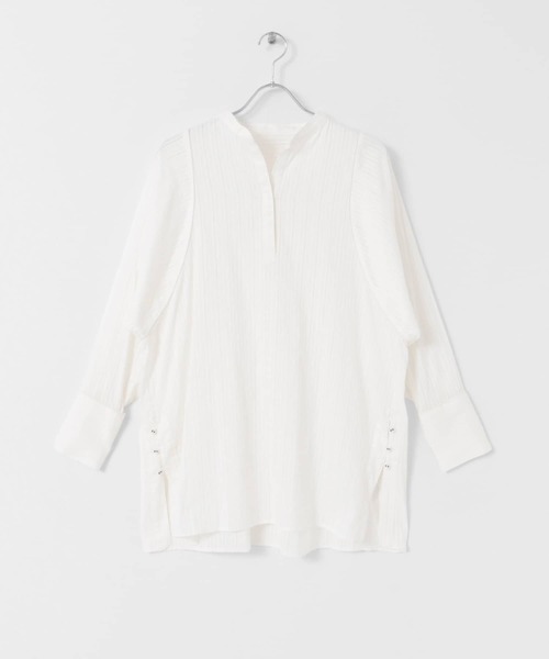 KBF（ケイビーエフ）の「ボリュームスリーブキーネックブラウス（シャツ/ブラウス・レディース・ブラック/オフホワイト/アイボリー・ONE）」の10枚目の写真