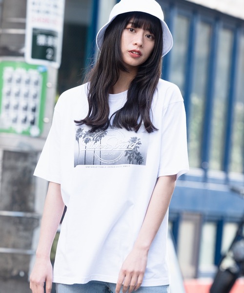 Blue Standard (ブルースタンダード)の「【BLUE STANDARD/ブルースタンダード】汗染みの目立ちにくいTシャツ ZEROSTAIN サーフプリントTシャツ(Tシャツ/カットソー・メンズ・ブルー/その他3/ピンク系その他/チャコールグレー/その他2/ホワイト系その他/サックスブルー/ネイビー/その他1/ホワイト・X-LARGE/SMALL/MEDIUM/LARGE)」の3枚目の写真
