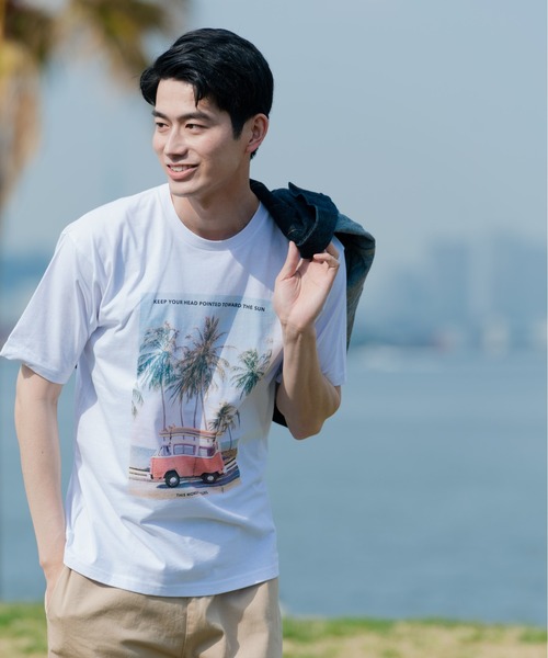 Blue Standard (ブルースタンダード)の「【BLUE STANDARD/ブルースタンダード】汗染みの目立ちにくいTシャツ ZEROSTAIN サーフプリントTシャツ(Tシャツ/カットソー・メンズ・ブルー/その他3/ピンク系その他/チャコールグレー/その他2/ホワイト系その他/サックスブルー/ネイビー/その他1/ホワイト・X-LARGE/SMALL/MEDIUM/LARGE)」の11枚目の写真