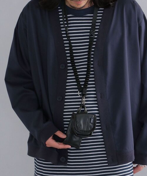 SHIPS(シップス)の「【WEB限定】SHIPS: 2セット ポーチ フェイクレザー ネック ストラップ(ショルダーバッグ・メンズ・ブラック/ブルー・ONE SIZE)」の1枚目の写真