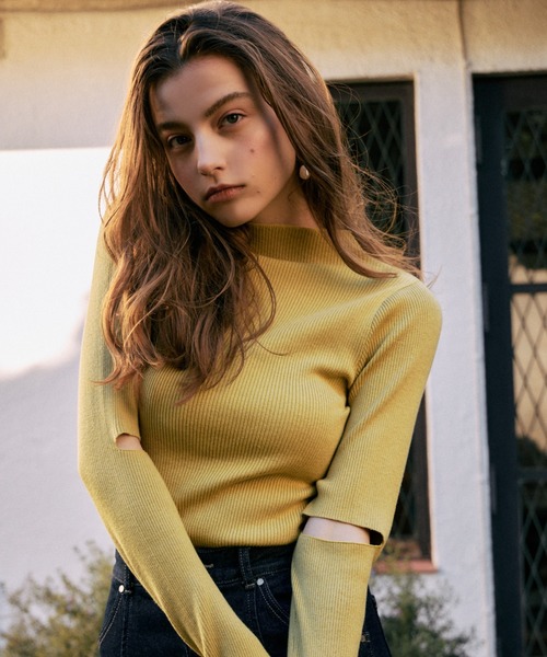 EIMY ISTOIRE（エイミーイストワール）の「バックオープンエルボースリットニット（ニット/セーター・レディース・アイボリー/ブラック/ピンク/グリーン系その他/ベージュ/サックスブルー・FREE）」の17枚目の写真