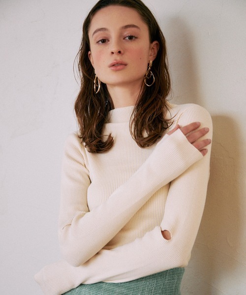 EIMY ISTOIRE（エイミーイストワール）の「バックオープンエルボースリットニット（ニット/セーター・レディース・アイボリー/ブラック/ピンク/グリーン系その他/ベージュ/サックスブルー・FREE）」の15枚目の写真