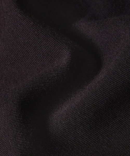 G-STAR(ジースター)の「SLIM BASE T-SHIRT/ベーシックワンポイントスリムTシャツ(Tシャツ/カットソー・メンズ・ホワイト/ダークブラック・SMALL/MEDIUM/LARGE/X-LARGE/X-SMALL)」の14枚目の写真