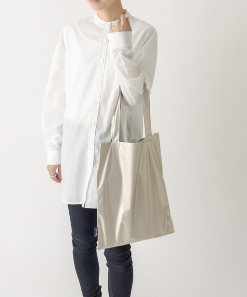 Actually（アクチュアリー）の「メタリック B4バッグ / エコバッグ サブバッグ（エコバッグ/サブバッグ・レディース・ゴールド・フリー）」の3枚目の写真