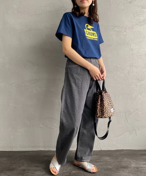 CHUMS（チャムス）の「[CHUMS/チャムス] BOOBY FACE ロゴプリントTシャツ（Tシャツ/カットソー・レディース・ホワイト/ネイビー/ホワイト×ネイビー・L）」の5枚目の写真