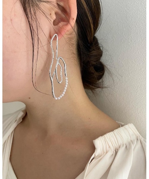 mou（モウ）の「ねじれブランチアシメピアス（ピアス（両耳用）・レディース・シルバー/ゴールド・FREE）」の7枚目の写真