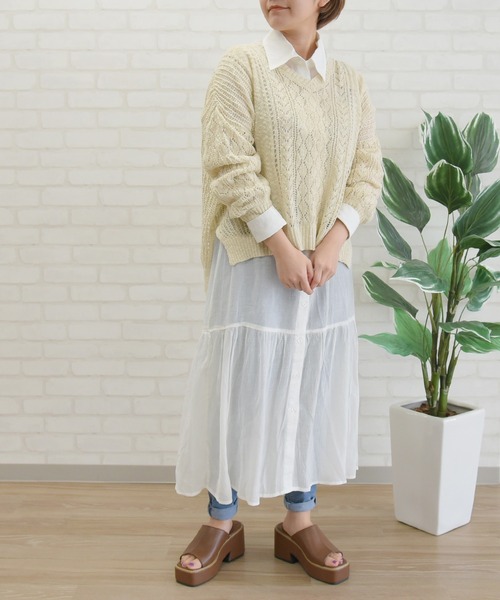 sango（sango）の「ニットVネックプルオーバー（ニット/セーター・レディース・ブラウン/オレンジ/アイボリー・FREE）」の21枚目の写真