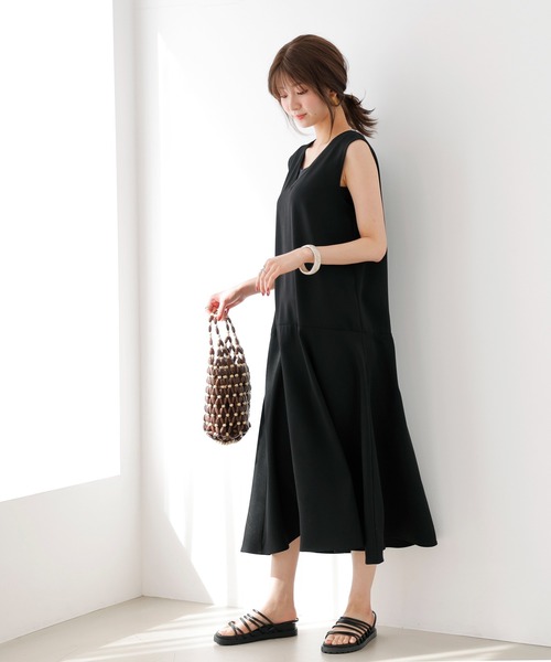 GeeRA(ジーラ)の「フレアー切替ジャンパースカート(ジャンパースカート・レディース・ブラック/サンドグレー・MEDIUM/LARGE/X-LARGE)」の5枚目の写真