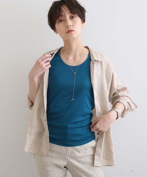 INDIVI(インディヴィ)の「【洗える/日本製】ストラップデザインタンクトップ(タンクトップ・レディース・ブラック/ブルー/ライトグレー/ホワイト系・05/15 /13/36/40/38/19)」の4枚目の写真