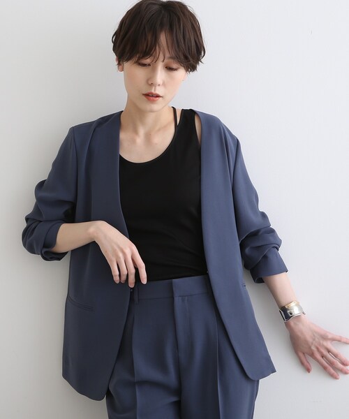 INDIVI(インディヴィ)の「【洗える/日本製】ストラップデザインタンクトップ(タンクトップ・レディース・ブラック/ブルー/ライトグレー/ホワイト系・05/15 /13/36/40/38/19)」の2枚目の写真