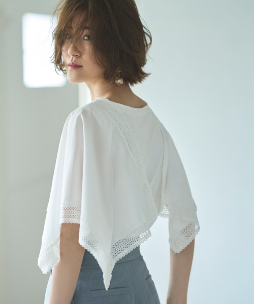 RUIRUE BOUTIQUE（ルイルエブティック）の「ハンカチスリーブTシャツ ｜ 半袖 ボートネック トップス 体型カバー  オフィスカジュアル 通勤服 華やか Tシャツ（Tシャツ/カットソー・レディース・ブラック/オフホワイト/ブルーグレー/ネイビー/スミクロ・LL/3L/S/M/L/4L/5L）」の21枚目の写真
