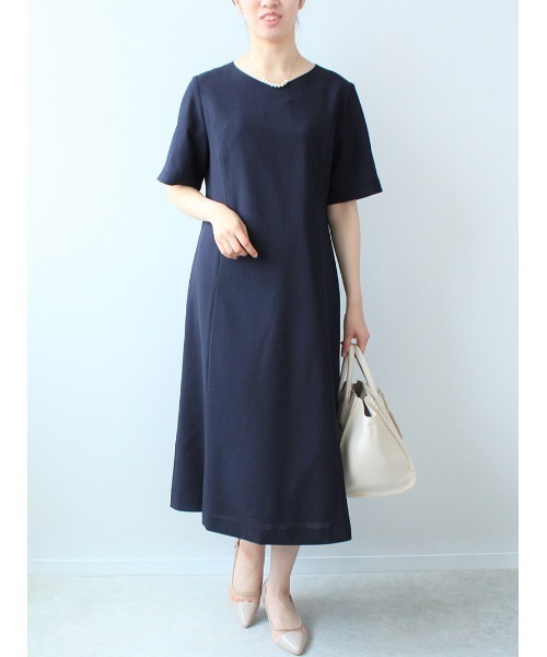 fleur by mint breeze(フルールバイミントブリーズ)の「【M~5L 大きいサイズ】Vネック Aライン ワンピース(ワンピース・レディース・ネイビー/ブルー・LL/3L/4L/5L/M/L)」の5枚目の写真