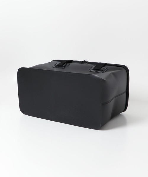 DAIWA（ダイワ）の「DAIWA　MULTI PURPOSE BAG 50（ショルダーバッグ・メンズ・ブラック・-）」の3枚目の写真