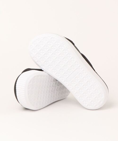 PUMA(プーマ)の「PUMA プーマ ウィメンズ プラットフォーム サンダル(サンダル・レディース・ブラック×ホワイト/ライトベージュ/ラベンダー・22.0cm/24.0cm/23.0cm/25.0cm/26.0cm)」の4枚目の写真