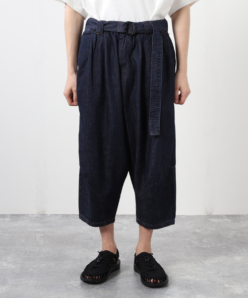 JOURNAL STANDARD(ジャーナルスタンダード)の「【TBPR/タイトブースプロダクション】CROPPED PANTS(デニムパンツ・メンズ・ネイビー/ブルー系その他・MEDIUM/LARGE)」の4枚目の写真