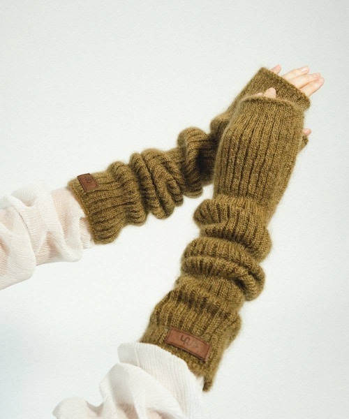 arth（アース）の「arth  Mo Long Arm Cover（手袋・レディース・パープル/グリーン/ライトグレー/ブラウン・FREE）」の7枚目の写真