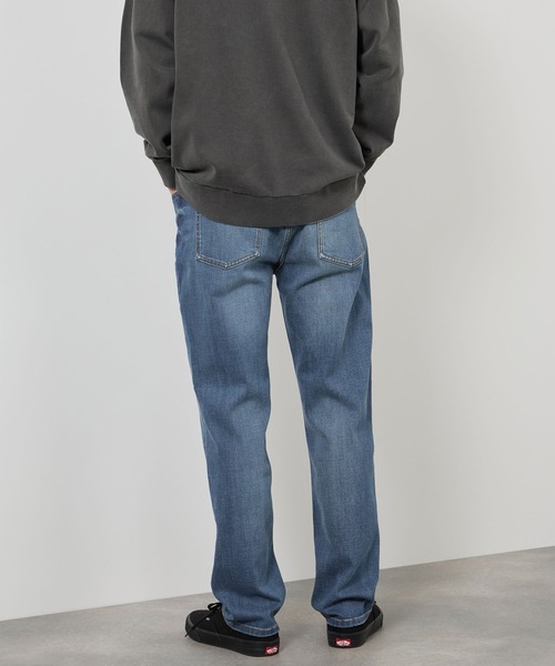 NAVY(ネイビー)の「毎日はきたくなるデニム「マイデニ」REGULAR STRAIGHT DENIM(デニムパンツ・メンズ・ワンウォッシュ/ブルー系1/ブラック/ブルー系3/ブラック系1/ブルー系2・32inch/36inch/28inch/31inch/29inch/33inch/30inch/34inch/27inch)」の20枚目の写真