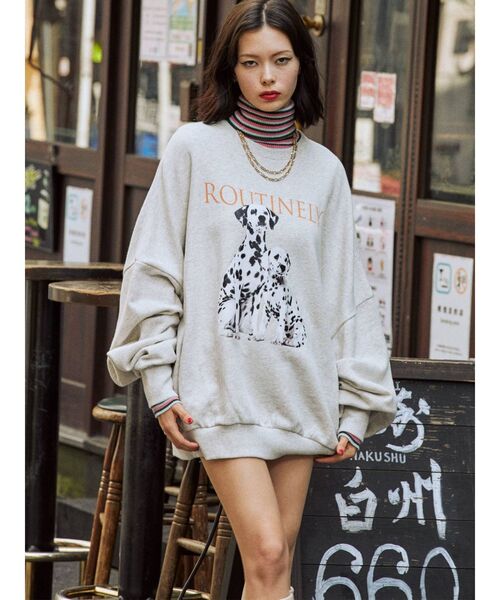 jouetie（ジュエティ）の「dogプリントプルオーバー（スウェット・レディース・ブラック/グレー/レッド・MEDIUM）」の5枚目の写真