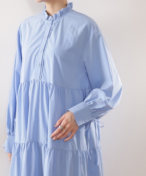 N.（N. Natural Beauty Basic）（エヌエヌナチュラルビューティーベーシック）の「◆フリルネックミニワンピース（ワンピース・レディース・オフホワイト/ブルー・MEDIUM）」の6枚目の写真