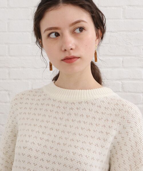 SHOO・LA・RUE(シューラルー)の「◆控えめな柄が可愛い!バーズアイ柄ニット(ニット/セーター・レディース・アイボリー系4/オレンジ系その他5/グリーン系その他5/ブラック系4・00)」の8枚目の写真