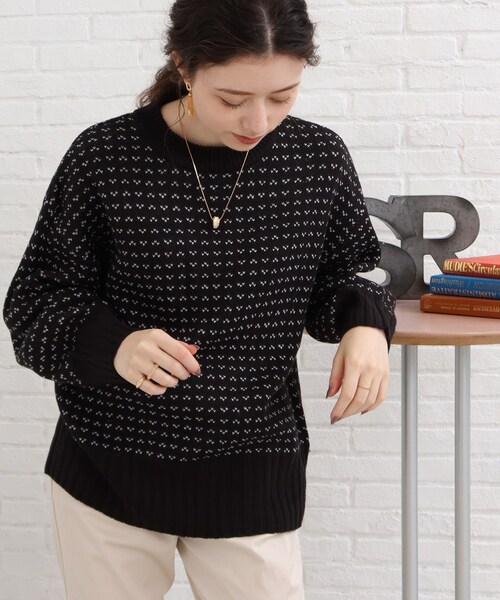 SHOO・LA・RUE(シューラルー)の「◆控えめな柄が可愛い!バーズアイ柄ニット(ニット/セーター・レディース・アイボリー系4/オレンジ系その他5/グリーン系その他5/ブラック系4・00)」の11枚目の写真