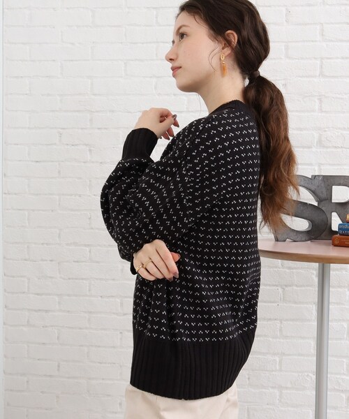 SHOO・LA・RUE(シューラルー)の「◆控えめな柄が可愛い!バーズアイ柄ニット(ニット/セーター・レディース・アイボリー系4/オレンジ系その他5/グリーン系その他5/ブラック系4・00)」の12枚目の写真