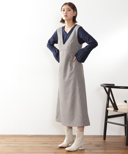 N.（N. Natural Beauty Basic）（エヌエヌナチュラルビューティーベーシック）の「◆ダブルフリルＶネックブラウス（シャツ/ブラウス・レディース・ナチュラル/ブルー/イエロー/ネイビー・MEDIUM）」の12枚目の写真