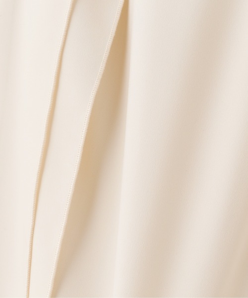 N.（N. Natural Beauty Basic）（エヌエヌナチュラルビューティーベーシック）の「◆ダブルフリルＶネックブラウス（シャツ/ブラウス・レディース・ナチュラル/ブルー/イエロー/ネイビー・MEDIUM）」の15枚目の写真