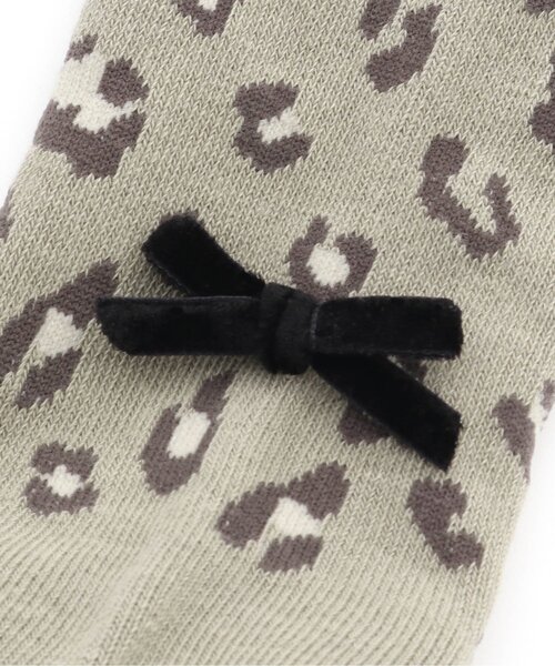 BREEZE(ブリーズ)の「総柄ベロアリボンタイツ(タイツ/ストッキング・キッズ・ベージュ/グレー/ブラック・80/100/120/140)」の5枚目の写真