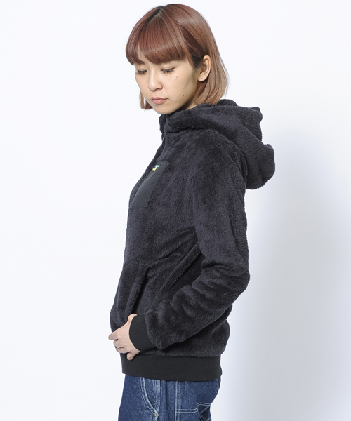 X-girl(エックスガール)の「FLUFFY ZIP UP HOODIE(その他アウター・レディース・ブラック/ベージュ/グリーン/ネイビー・1/2)」の6枚目の写真