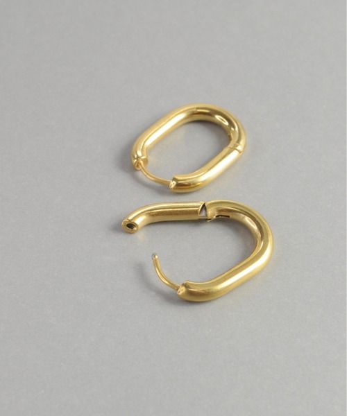 ieLS(イエルズ)の「金属アレルギー対応 「ieLS」 ステンレス クロッシング オーバル フープピアス(ピアス(両耳用)・メンズ・ゴールド/シルバー・ONE SIZE)」の7枚目の写真