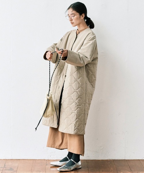 avecmoi（アヴェクモワ）の「【佐藤かなさんプロデュース】 アヴェクモワ　半分キルティングコート〈グレージュ〉（その他アウター・レディース・グレイッシュベージュ・2/1）」の10枚目の写真