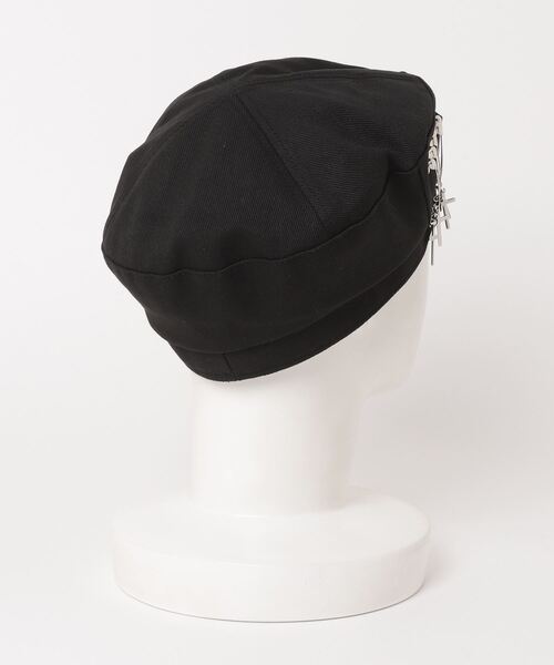 NOVESSEL（ノベセル）の「A'GEM/9 × .kom『NOVESSEL/ノベセル』 案ピンクロスチャーム付きキャスケット（キャスケット・レディース・ブラック・FREE）」の5枚目の写真