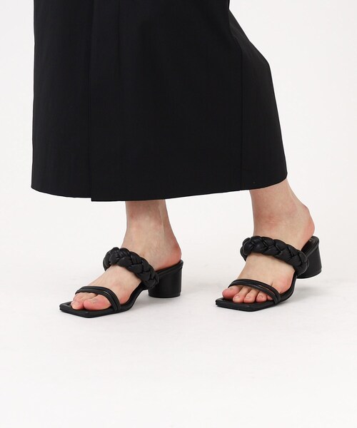 GALLEST（ギャレスト）の「【STORY6月号掲載】ブレイドミュール（サンダル・レディース・ブラック/ホワイト・30/35/40/45）」の8枚目の写真