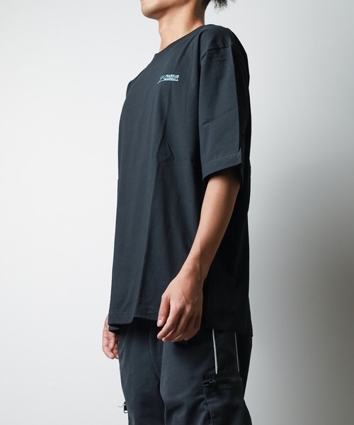 FRANKLIN & MARSHALL（フランクリンマーシャル）の「『SIXSENCERECORD×FRANKLIN & MARSHALL』BACKプリントS/S TEE（Tシャツ/カットソー・レディース・ホワイト/ブラック・LARGE/X-LARGE/MEDIUM）」の6枚目の写真