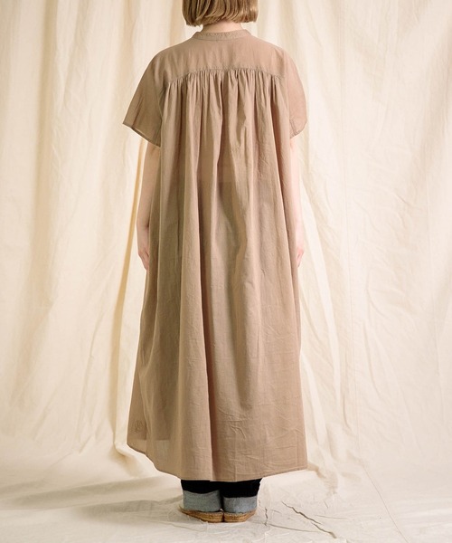 Brocante（ブロカント）の「[Brocante / ブロカント] インドボイル フロンセワンピース（ワンピース・レディース・ロイヤルブルー/ミント/ブラック/チャコールグレー/ベージュ/レモンイエロー・2）」の14枚目の写真