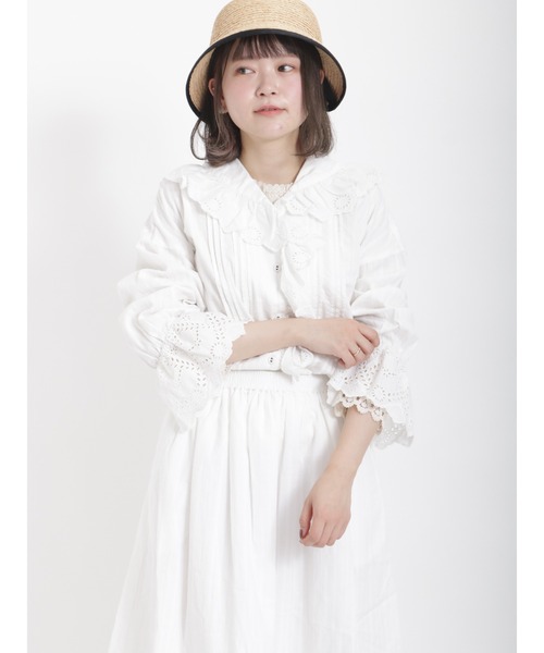 Samansa Mos2(サマンサ モスモス)の「ラウンドネックレースカットソー(Tシャツ/カットソー・レディース・オフホワイト/ベージュ/ブラック・フリ-)」の10枚目の写真